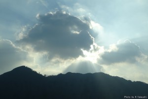雲間から太陽光線
